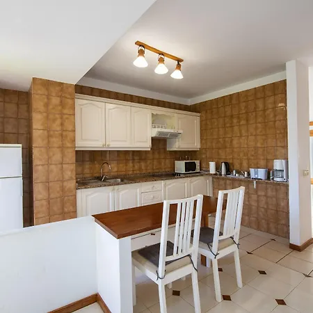 Camel's Spring Club Costa Teguise