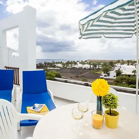 Camel's Spring Club *